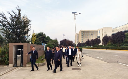 团市委、市贸促会、市青企协一行到工投集团泾河产业园考察交流