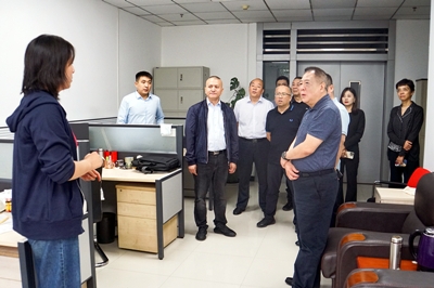 金辉一行赴西无二集团、西安资本等六户企业开展调研