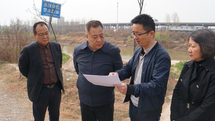 集团领导金辉赴泾阳产业基地就产业结构调整、重点项目推进等进行工作调研